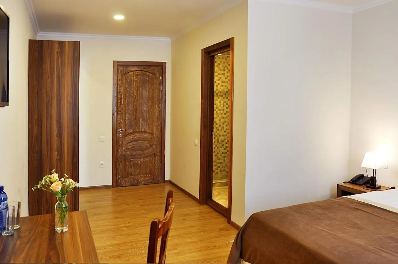 Hotel Gremi טביליסי 4*,