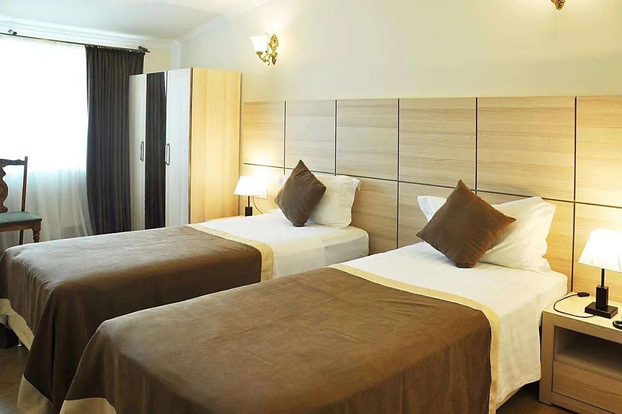 Hotel Gremi טביליסי 4*,  גאורגיה